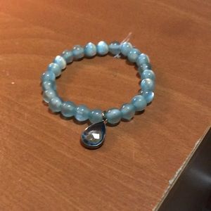 4 stretchy bracelets